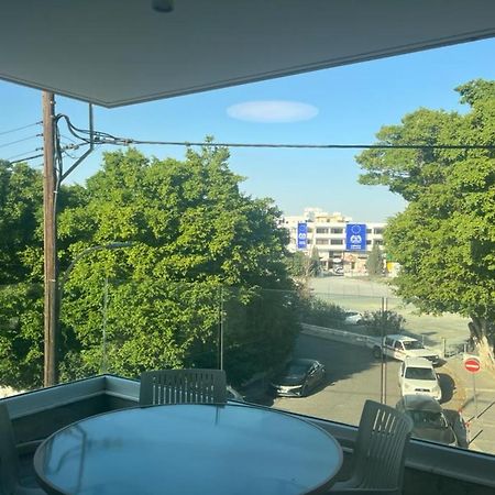 Phaedrus Living Coral Suites Aura Ларнака Екстериор снимка